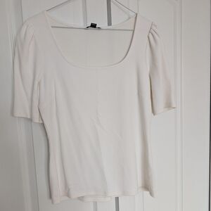 RW&CO. Cream Short Sleeve Top